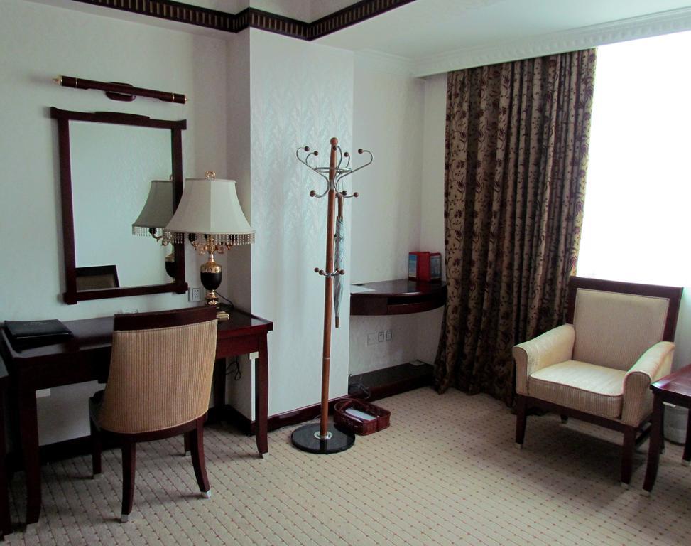 W.Y. Lera Hotel กวางโจว ภายนอก รูปภาพ