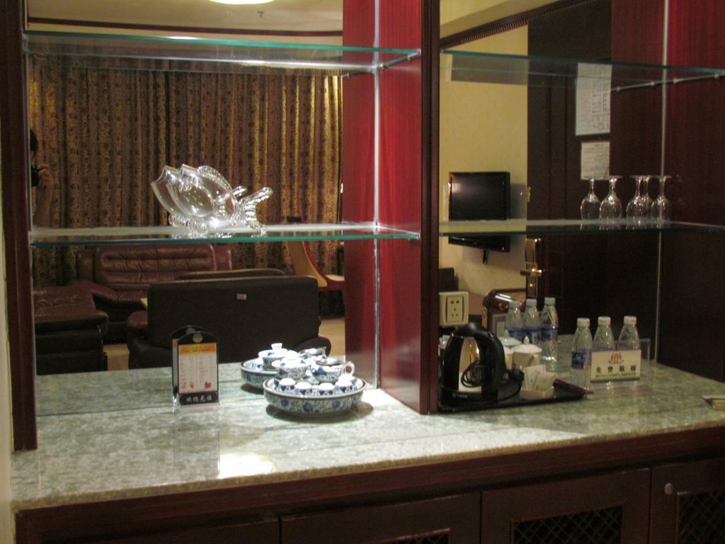 W.Y. Lera Hotel กวางโจว ภายนอก รูปภาพ