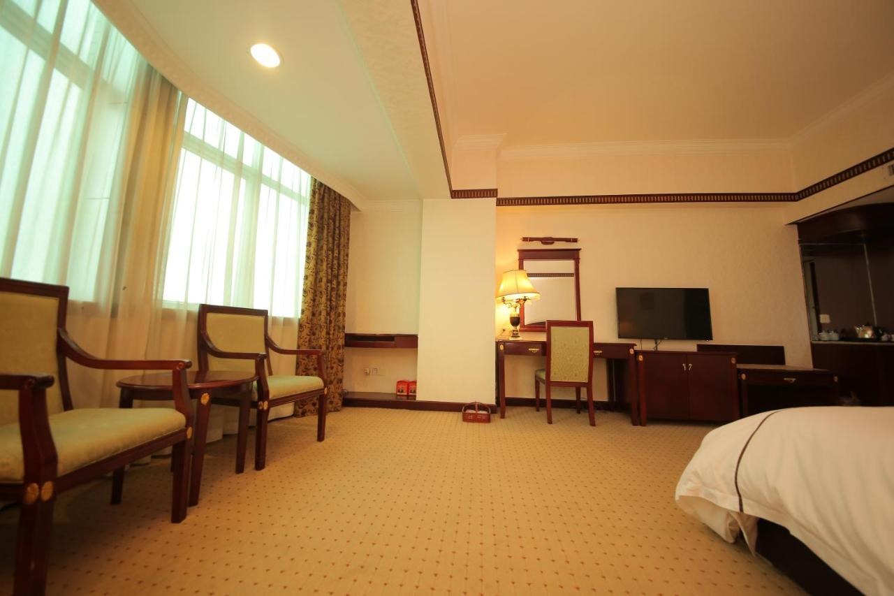 W.Y. Lera Hotel กวางโจว ภายนอก รูปภาพ